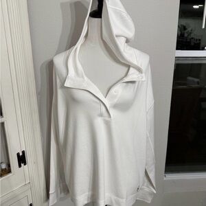 Vineyard Vines Performance Hoodie